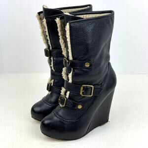 Betsey Johnson Ryderrr Black Leather Platform Wedge Fleece Lined Boot Women Sz 6